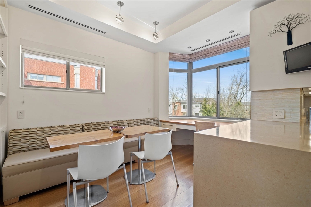 99 Florence Street # 4B Unit: 10-4B