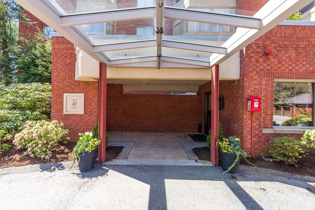 99 Florence Street # 4B Unit: 10-4B