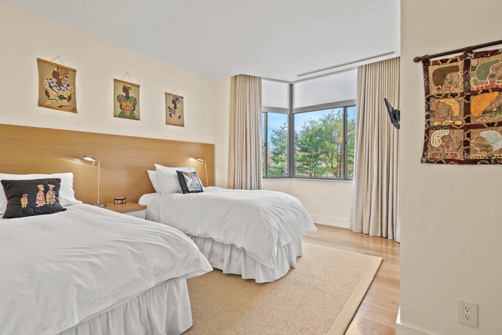 99 Florence Street # 4B Unit: 10-4B