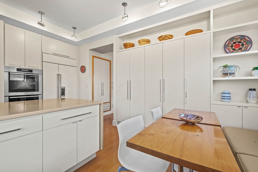 99 Florence Street # 4B Unit: 10-4B