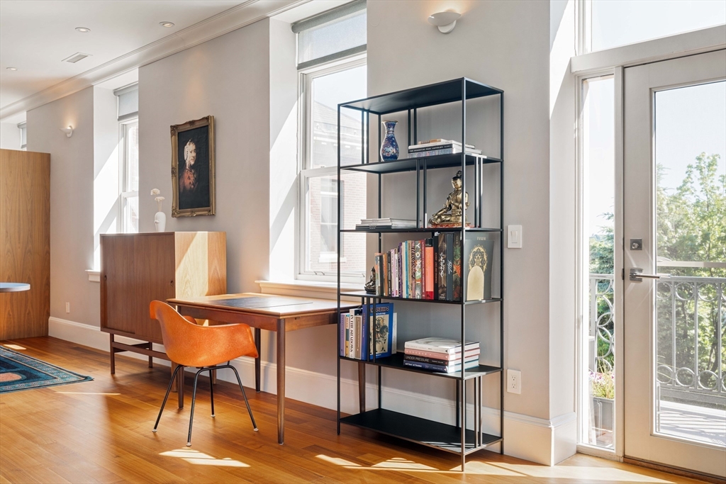 232 Summit Avenue # A5