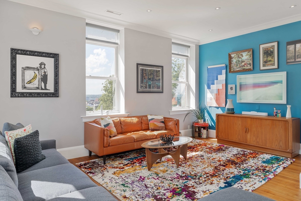 232 Summit Avenue # A5