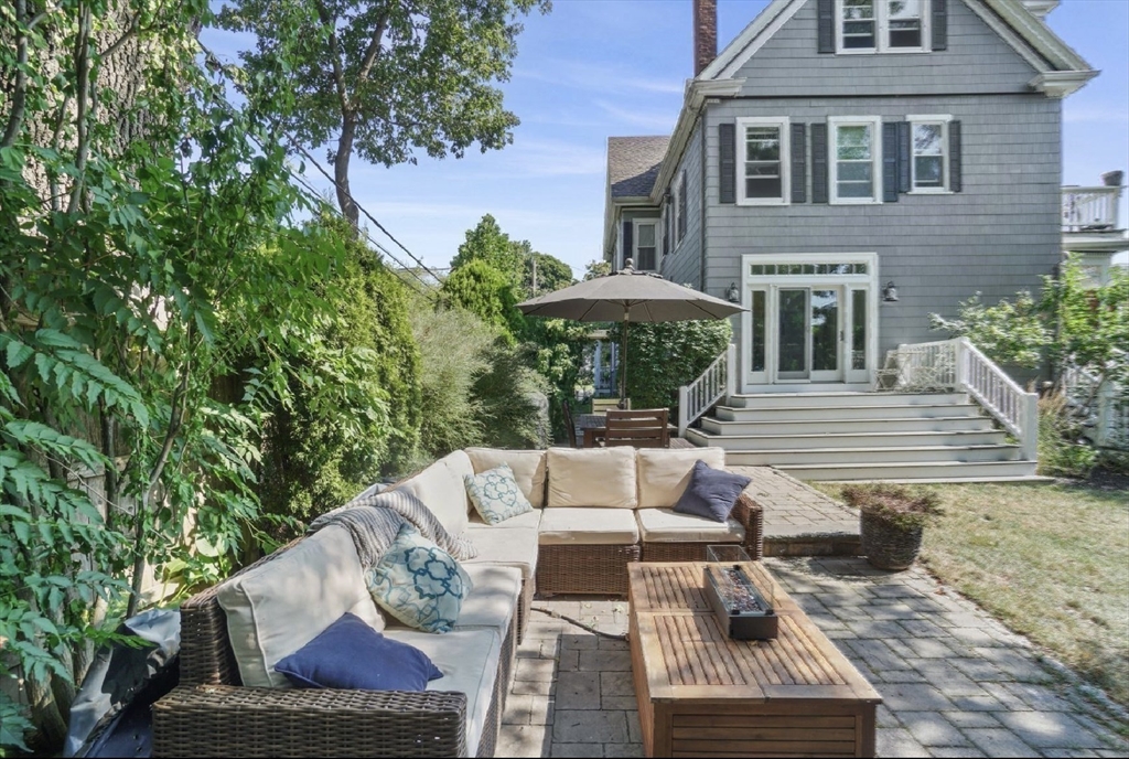 28 Downer Avenue # 1