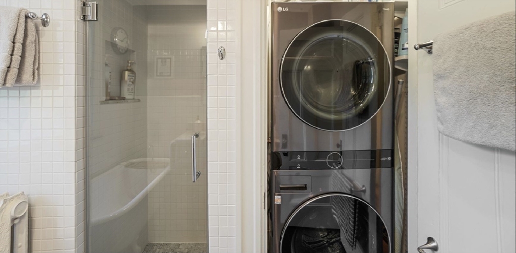 28 Downer Avenue # 1