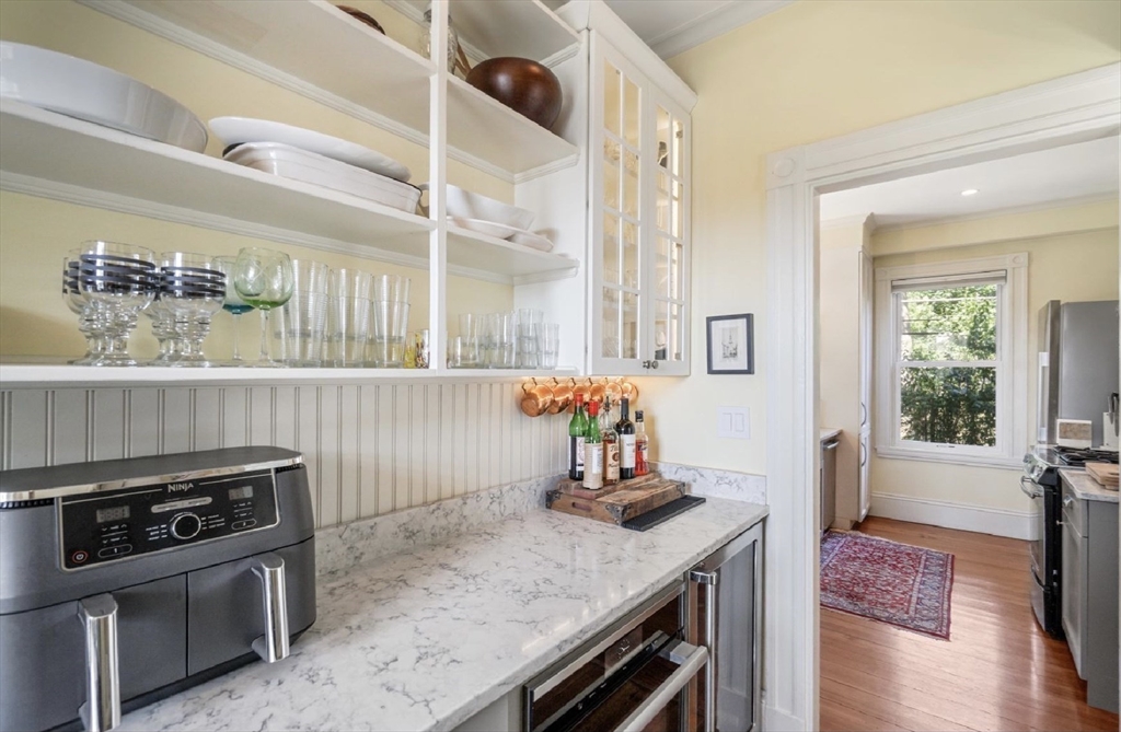 28 Downer Avenue # 1