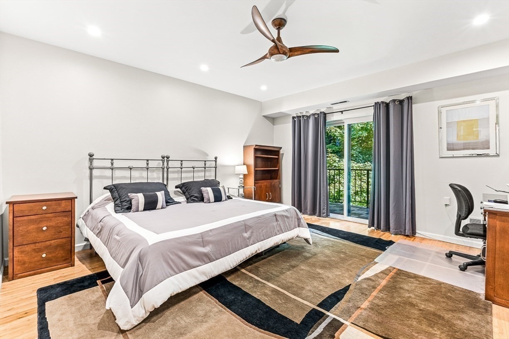 209 Commonwealth Ave Unit: PD