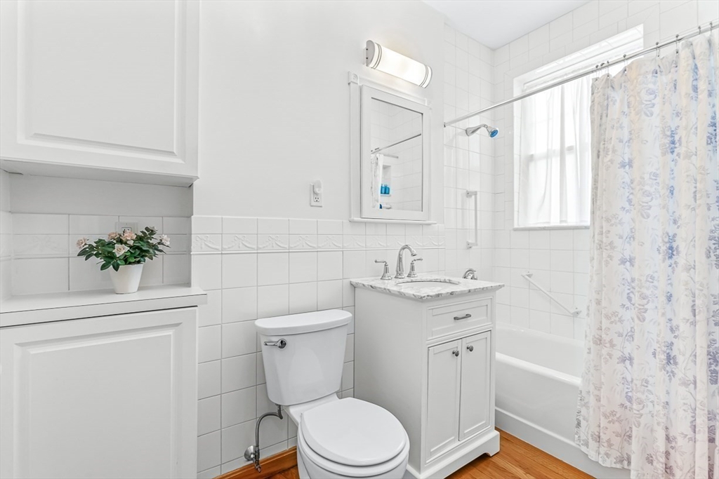 1990 Commonwealth # 6