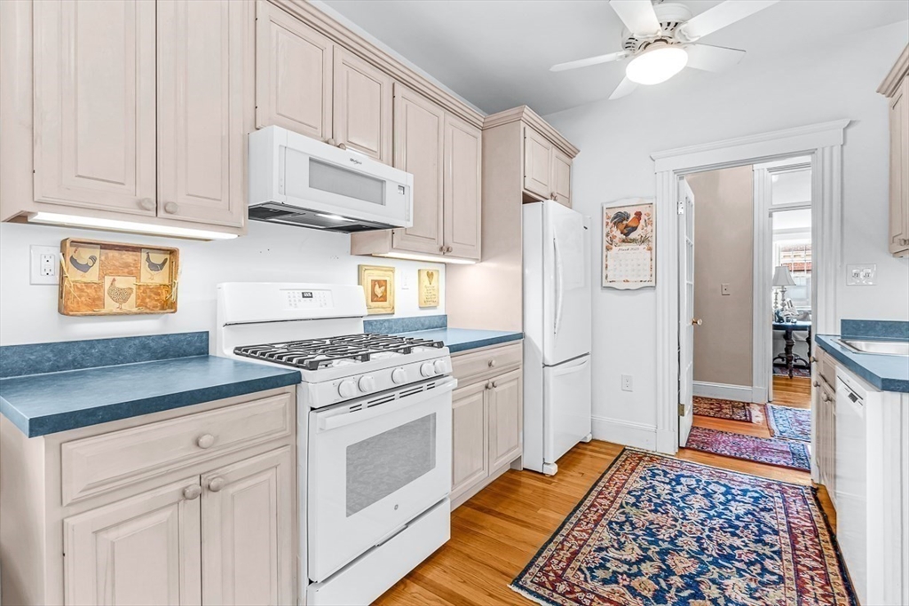 1990 Commonwealth # 6