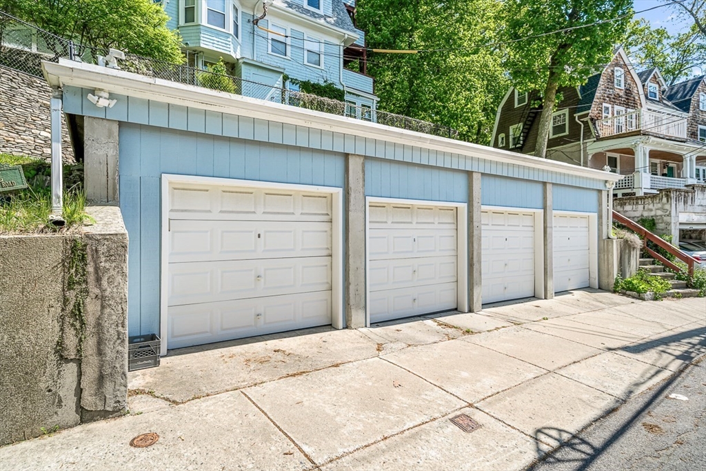 7-9 Leamington Rd # 4