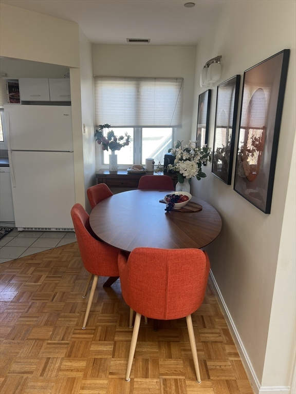 121 Longwood Ave # 4B