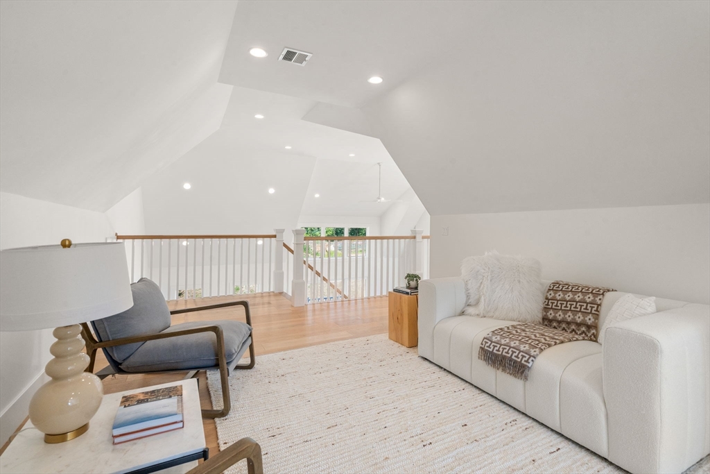 1060 Grove Street # 31