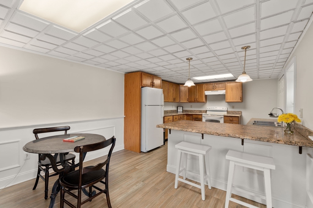 216 Old Littleton Rd