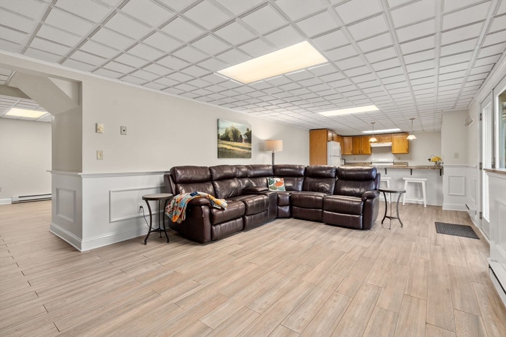 216 Old Littleton Rd