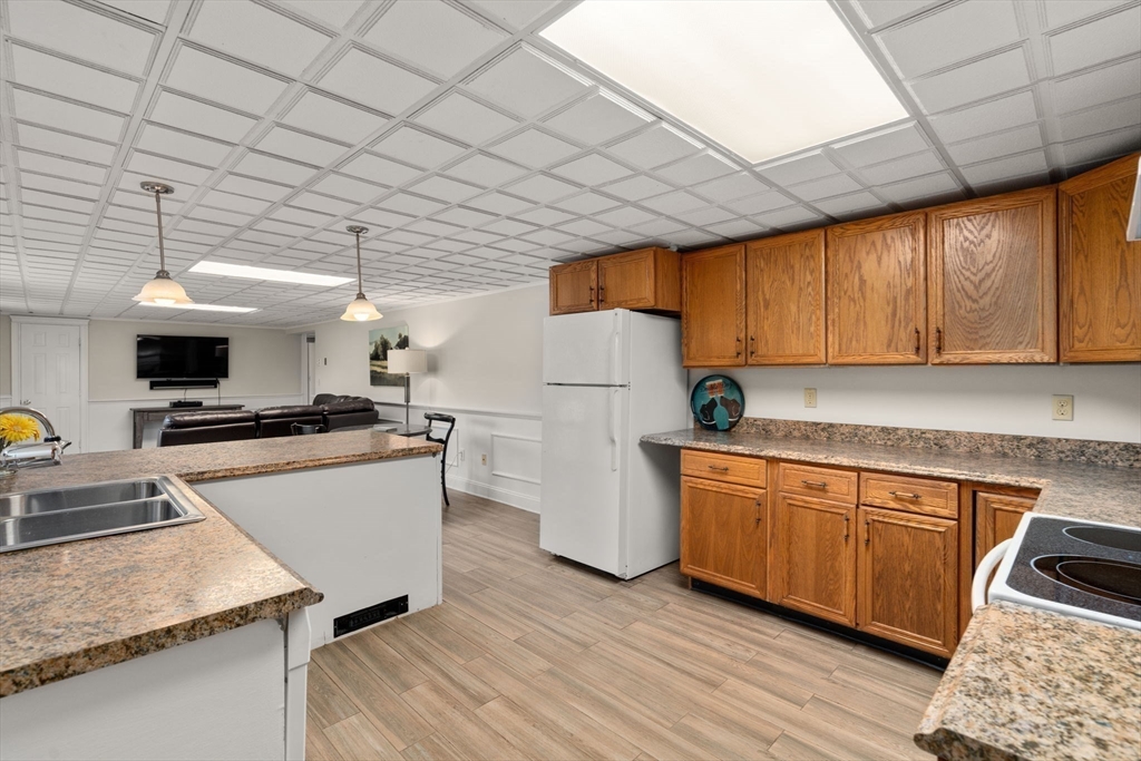 216 Old Littleton Rd