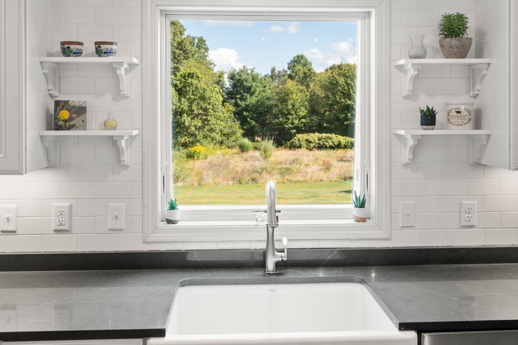 216 Old Littleton Rd