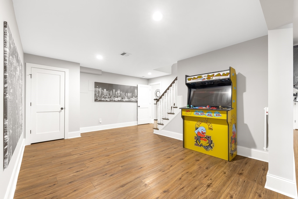 303 Eliot St