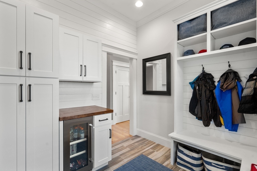 10 Lincoln Street # 10