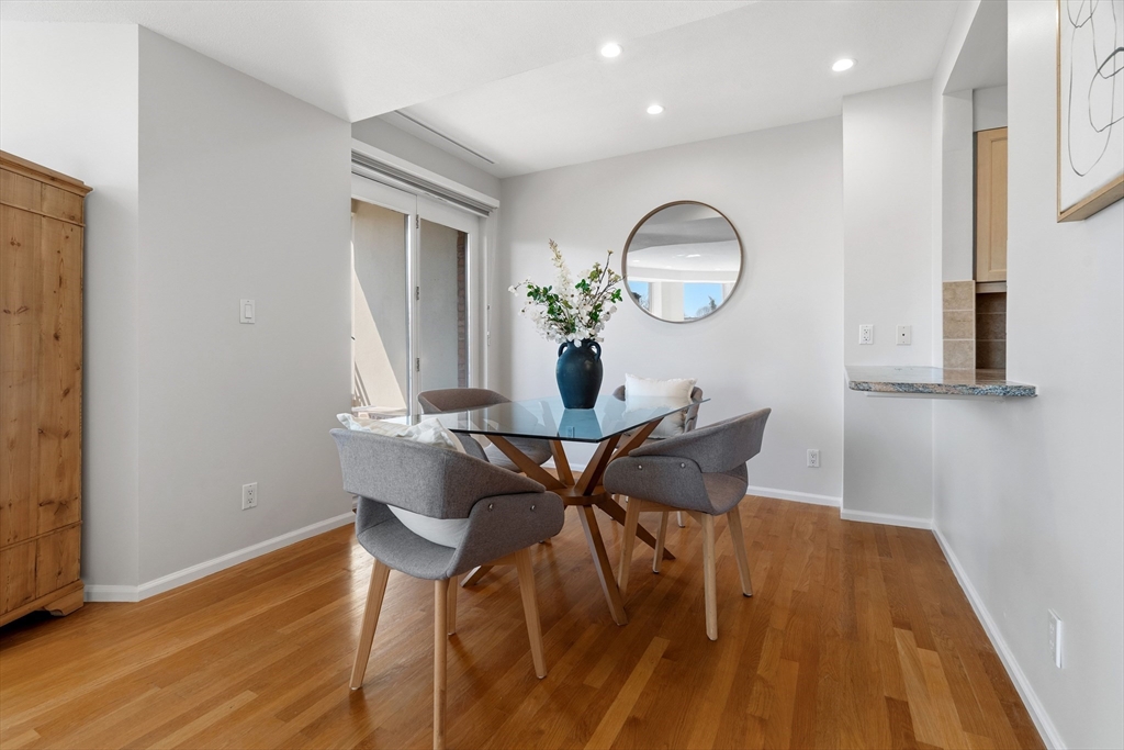 25 Marion St # 46