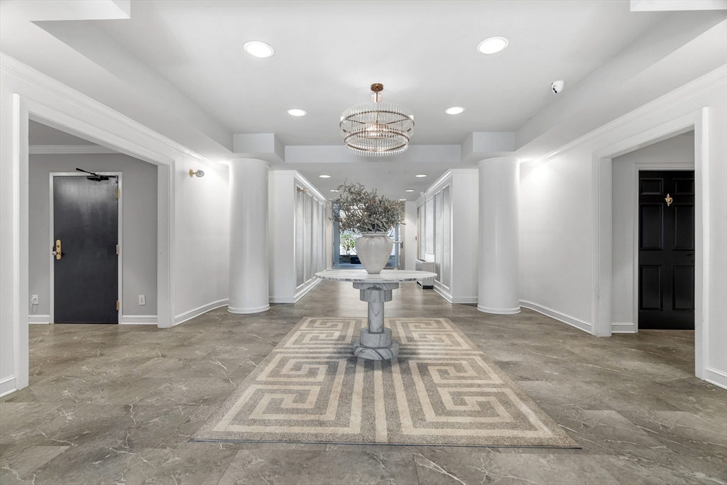 25 Marion St # 46