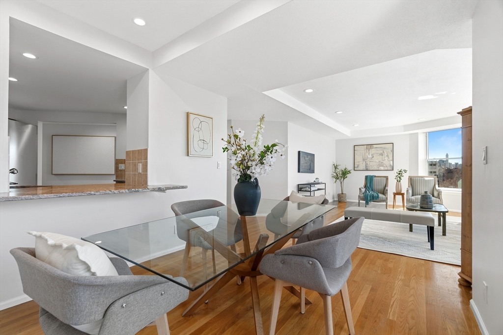 25 Marion St # 46