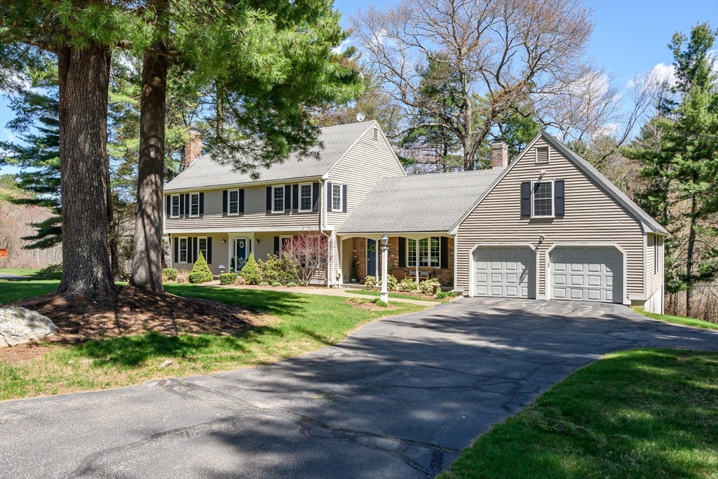 36 Bubbling Brook Rd