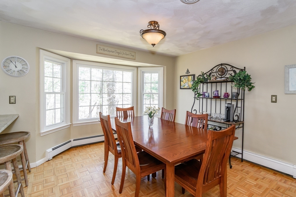 36 Bubbling Brook Rd