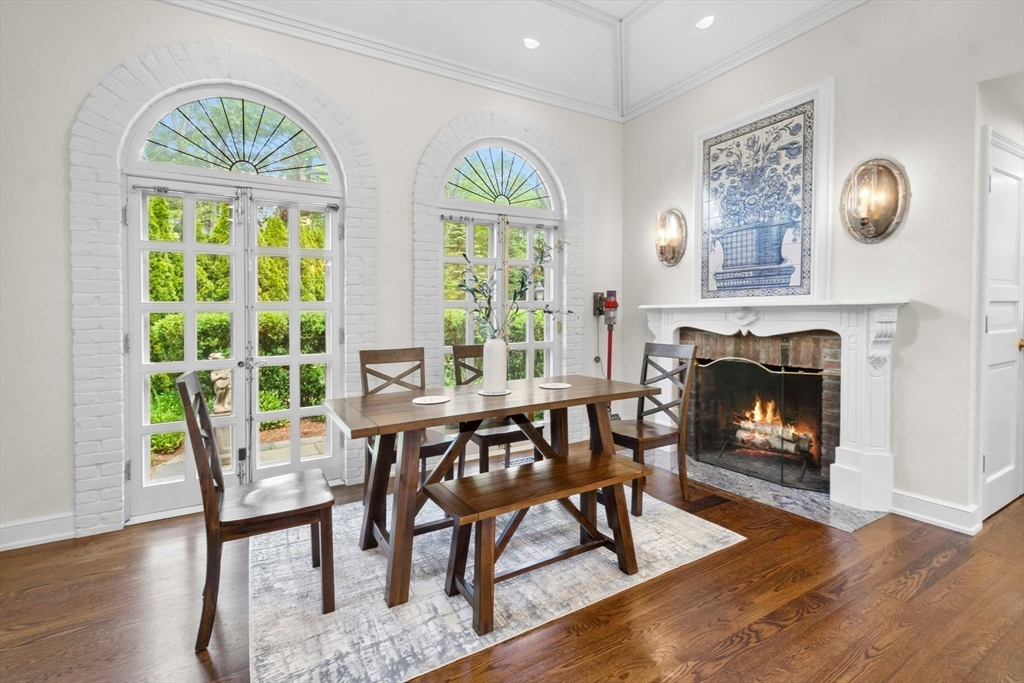 11 Scotch Pine Cir