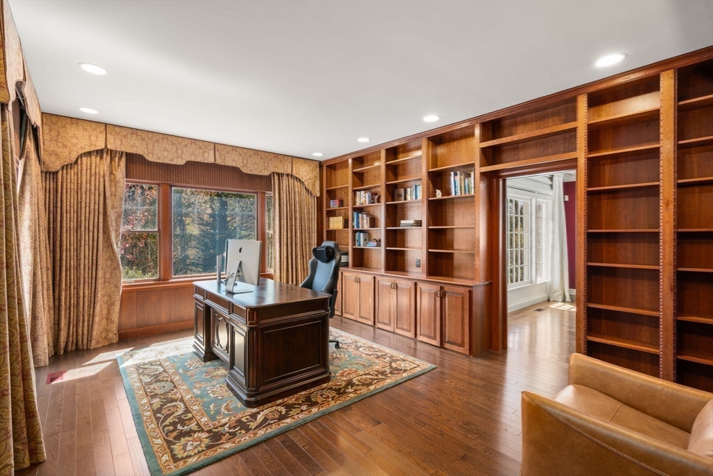 11 Scotch Pine Cir