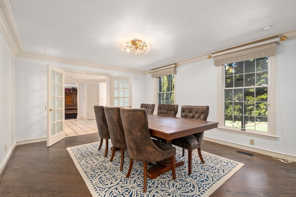 11 Scotch Pine Cir