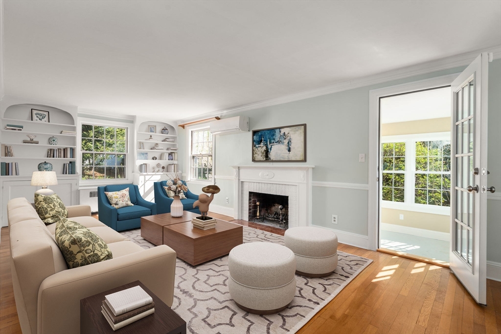 22 Lafayette Cir