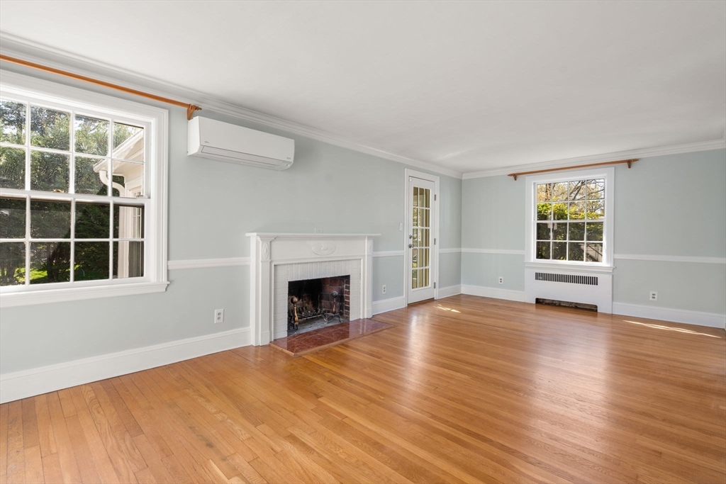 22 Lafayette Cir
