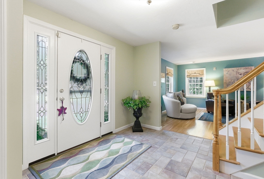 8 Valleywood Rd
