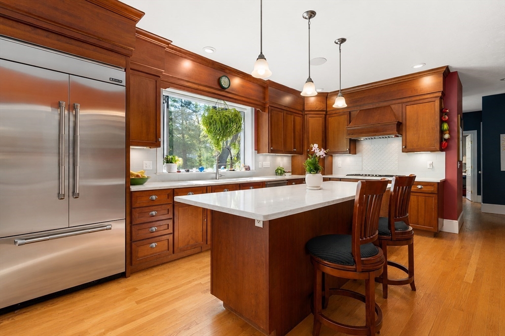 69 Nixon Rd