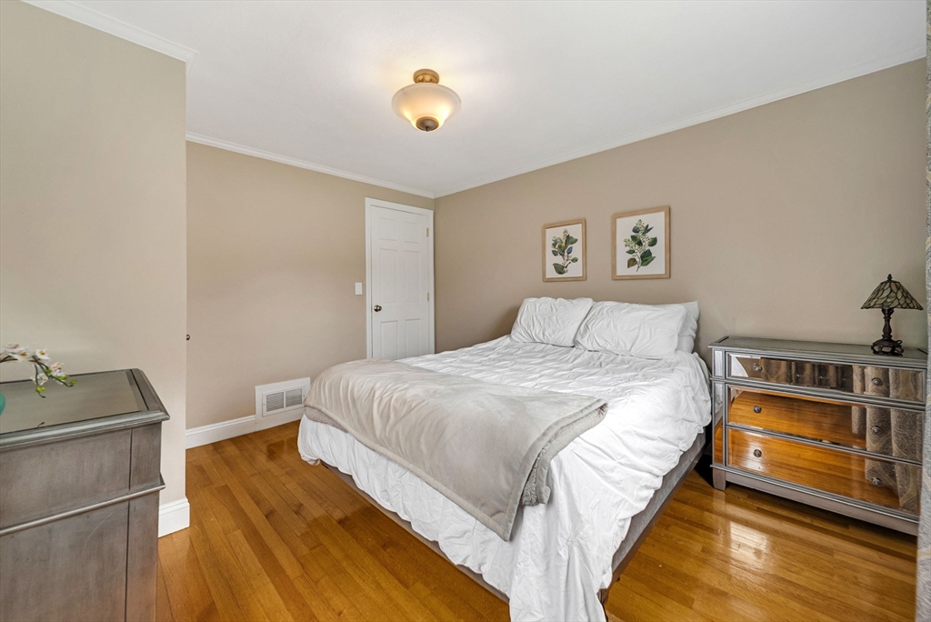 65 Florita Dr