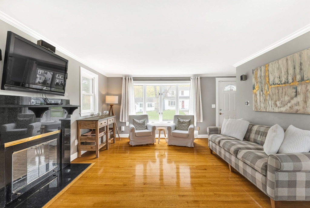 65 Florita Dr