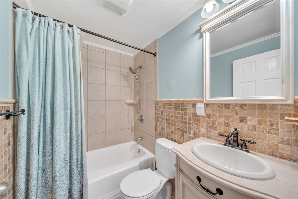65 Florita Dr
