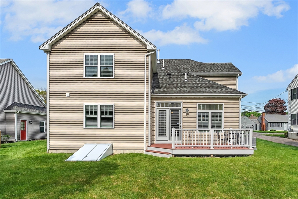17 Russell Rd