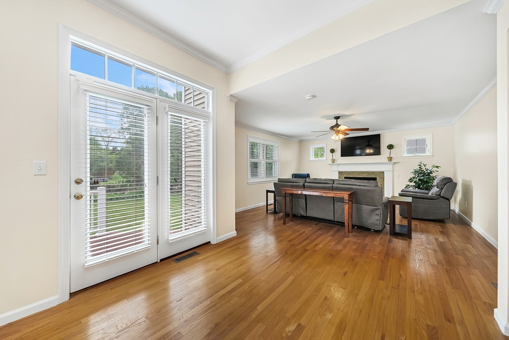 17 Russell Rd