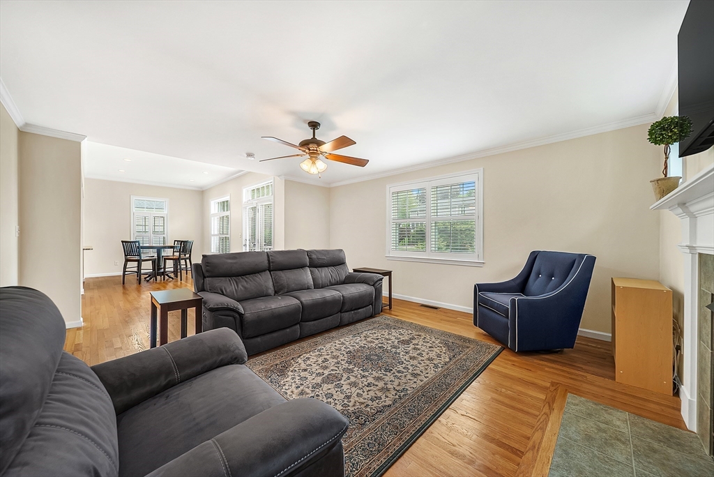 17 Russell Rd