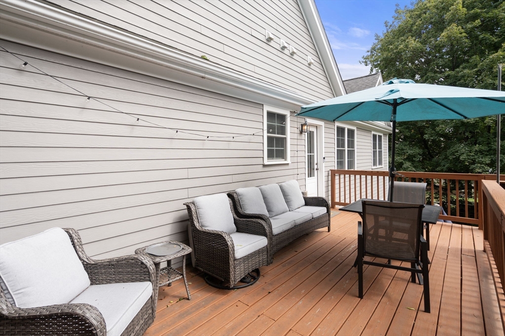 14 Adams St # 14