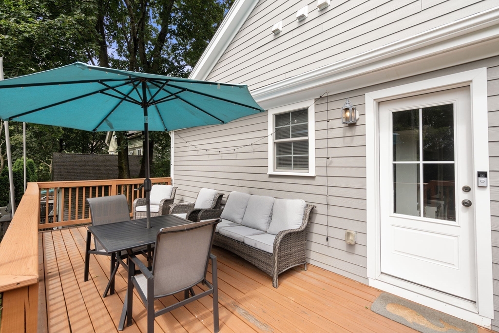 14 Adams St # 14