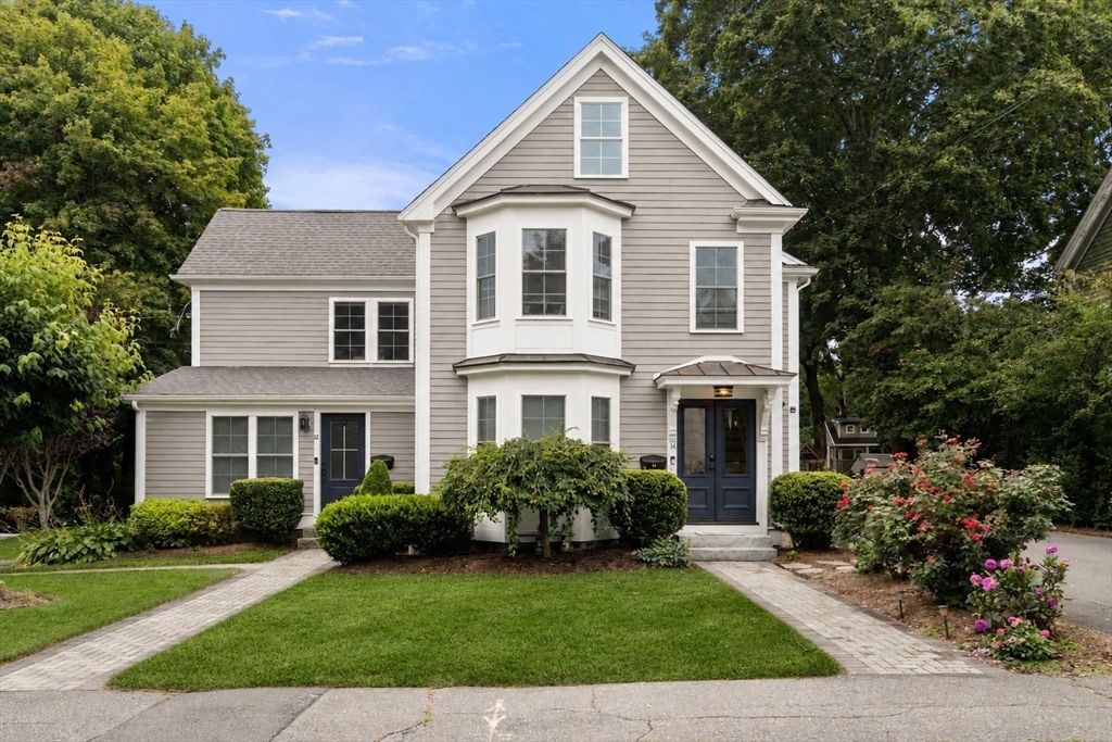 14 Adams St # 14