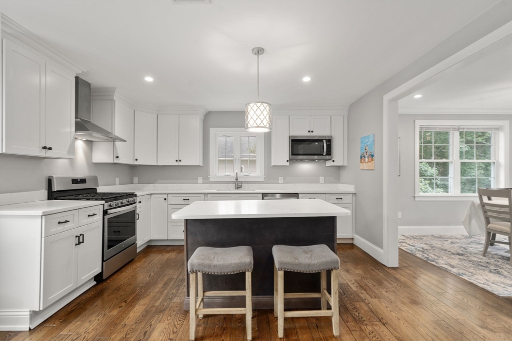 14 Adams St # 14