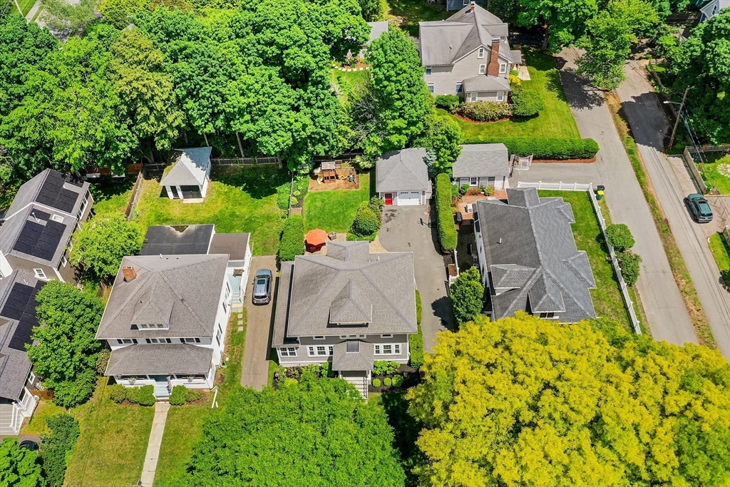 1058 Highland Ave