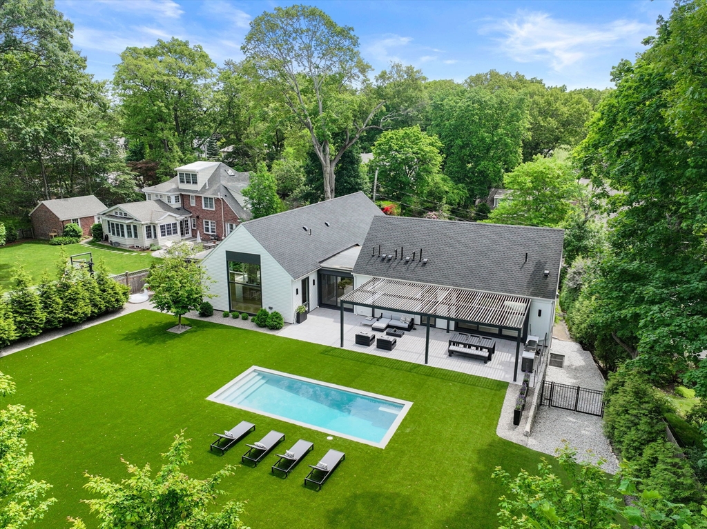 21 White Oak Rd