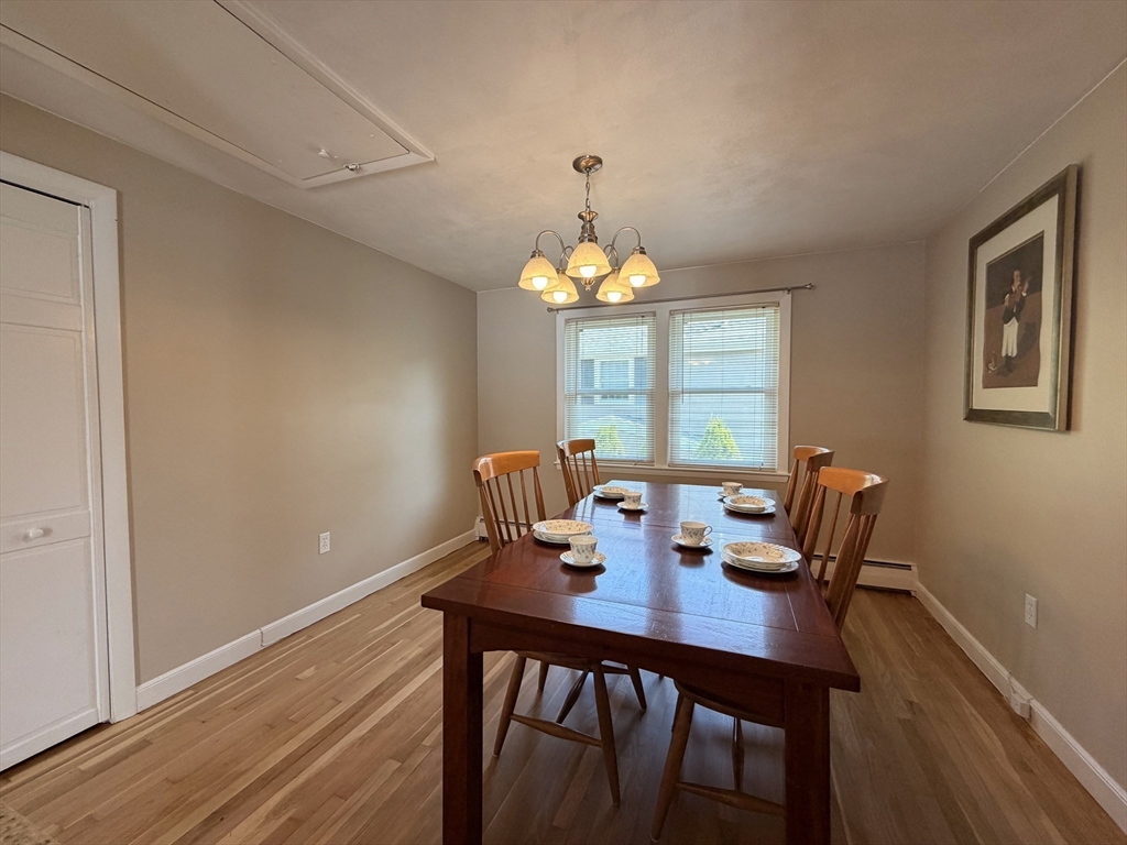 43 Deerfield Ave