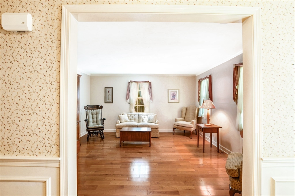 48 Mill Pond Cir