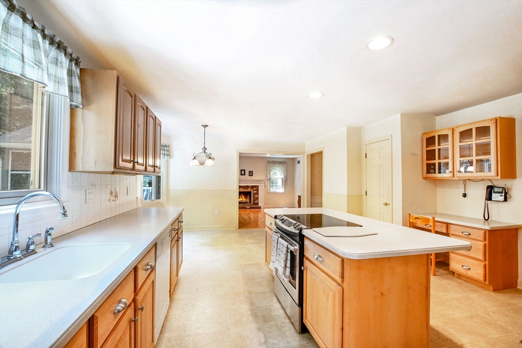 48 Mill Pond Cir