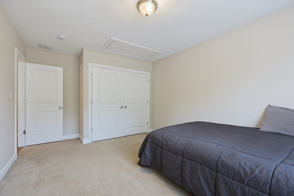25 Sullivan Way