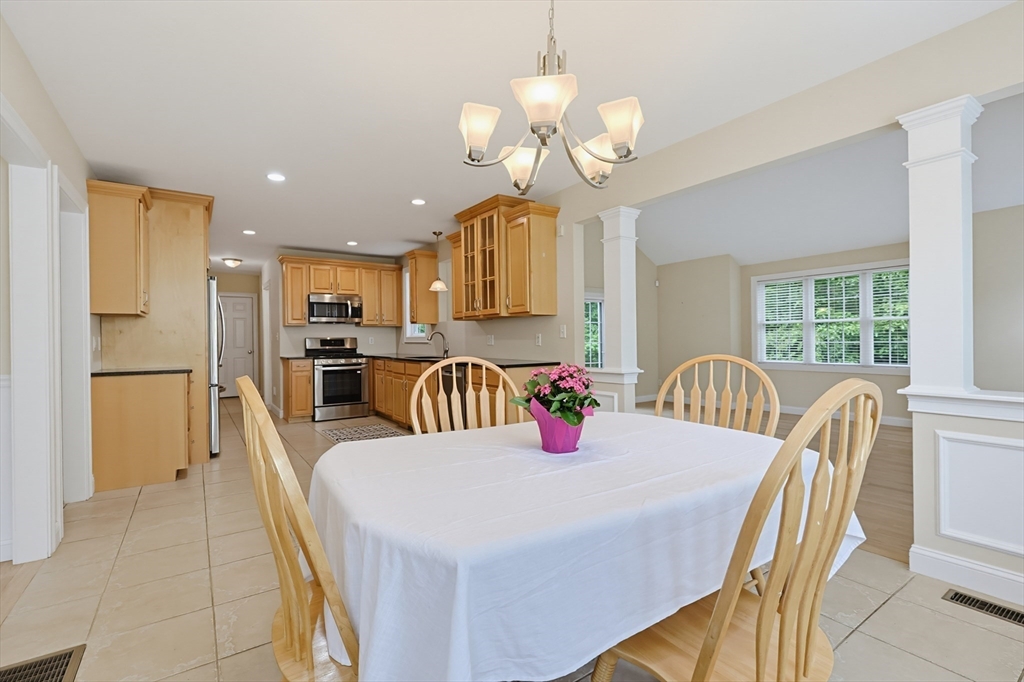 25 Sullivan Way